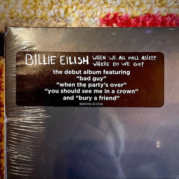 Billie Eilish Ltd. Edition Glow in the Dark Vinyl - Picture 4 of 6